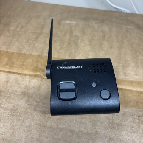Chamberlain CWA2000 Wireless Motion Alert System BASE ONLY 