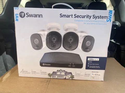 Swann Smart Security System Full HD 1080p 4 Channel video recorder 4 Cameras