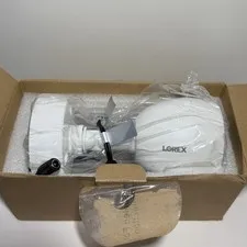 Lorex C882DA-Z 4K Ultra HD Active Deterrence Security Analog Camera New open box