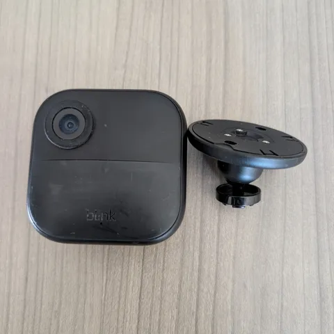 Blink Mini 1080p Wi-Fi Indoor IP Security Camera, Black w/ Bracket Mount