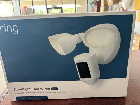 Ring Floodlight Cam Pro Wired 2nd Gen (Newest Model) Retinal 4K - White - SEALED