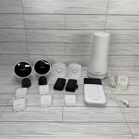 SimpliSafe Home Security System 2 Wireless Outdoor/Indoor Cameras 11 Pc BUNDLE