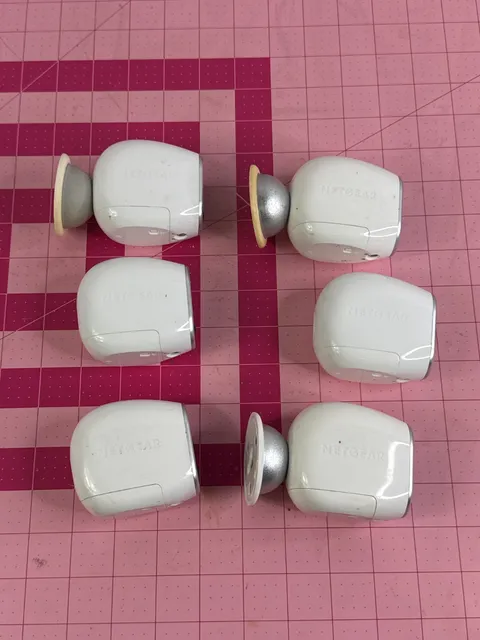 Arlo NETGEAR VMC3030 HD Security Cameras Lot Of 6 Wire-Free With 3 Mounts