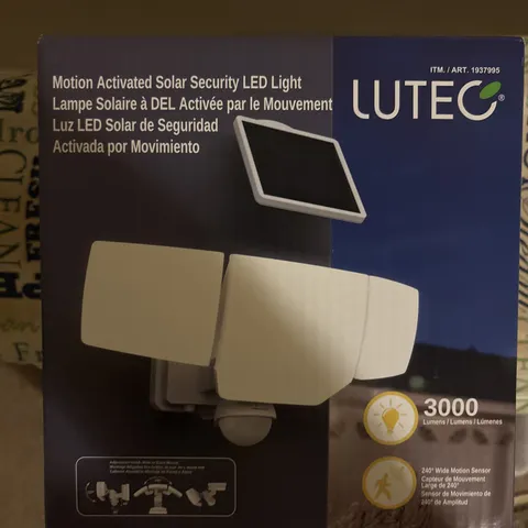 LUTEC - Motion Activated Solar Security LED light -3000 Lumens