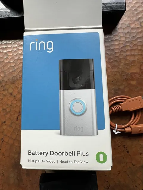 ring battery doorbell plus 1536p HD Video  Head to toe view Silver with Battery