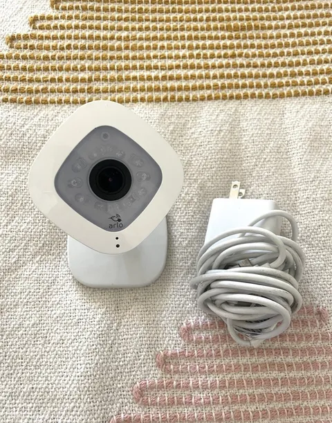 NetGear Arlo Q 1080p HD Security Camera with Power Adapter 