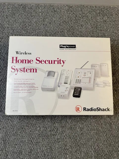 Radio Shack Wireless Home Security System from 1994  49-2551