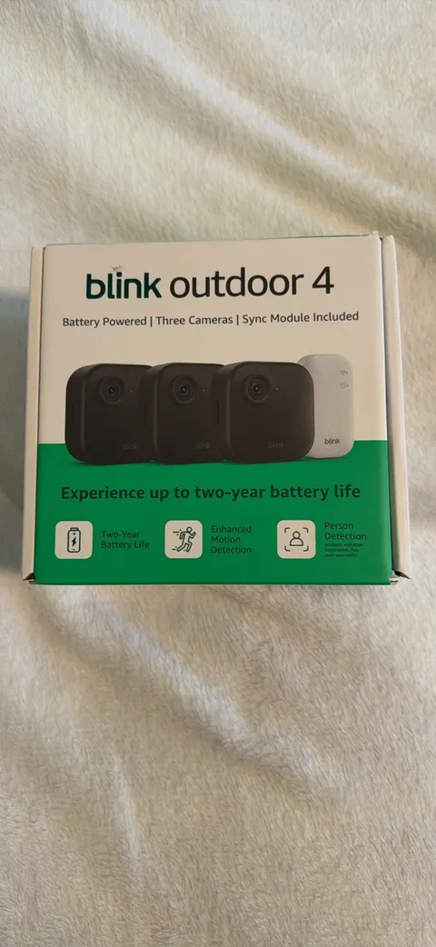 Blink Outdoor 4 3-Cam Wireless Wi-Fi System, Motion/Person Detect, Sync Module