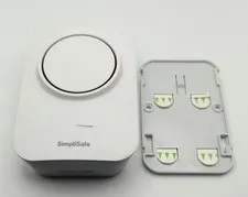 SimpliSafe Extra Siren 105dB Security System SSWS3 Fire Alarm - USED