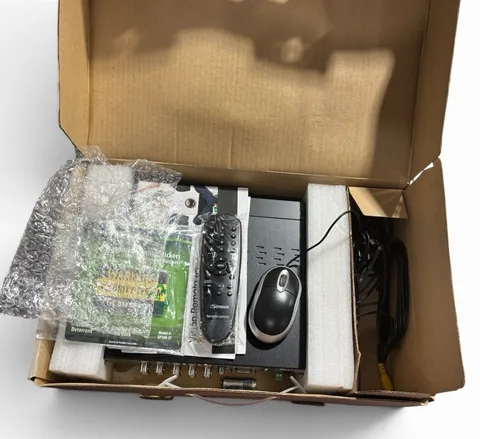 Defender SN301-8CH-X 8 Channel DVR Recorder w/ Remote *read description*