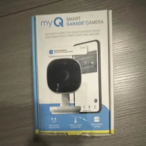 myQ Smart Garage Camera 1080p Wi-Fi Indoor Night Vision 2-Way Audio White/Black