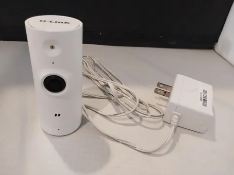 D-Link DCS-8000LH/B Mini Indoor IP Security Camera, 720p HD, Works Alexa Google