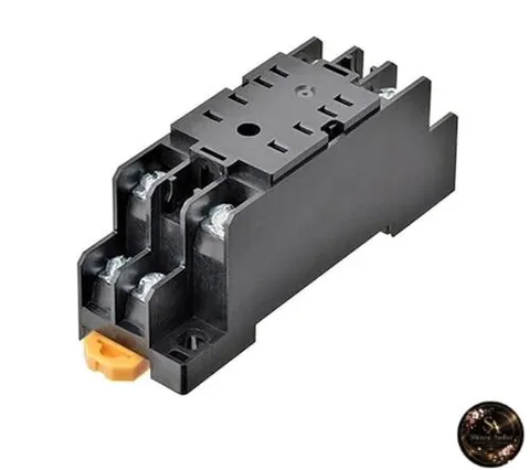 Omron PYFZ-08 8-pin relay socket