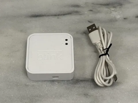 Blink OEM Indoor Security Camera Sync (Model BSM00201U) w/ Cables *TESTED* white