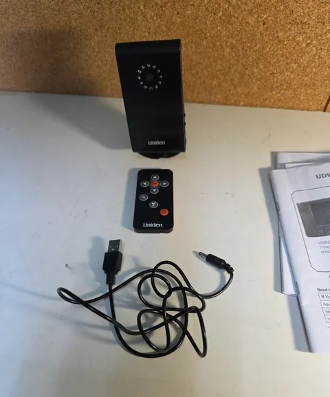 Uniden UDW20553 Video Surveillance System Manual & Software User’s Guide