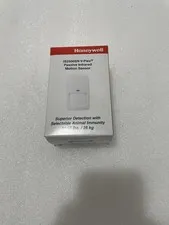 Honeywell IS2500SN V-Plex Passive Infrared Motion New!!