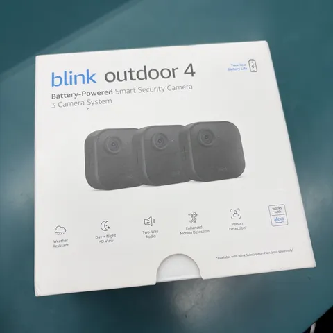 Blink Outdoor 4 Home Security System Kit & Mounts 3 Camera Wireless HD Open Box