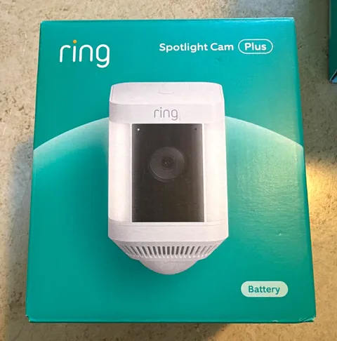 Ring Spotlight Cam Plus Battery Outdoor Wi‑Fi 1080p Surveillance Camera White