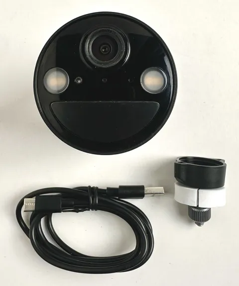 TP-Link Tapo Wireless Outdoor Security Camera, W/ USB C Cable Only, ( No Mount )