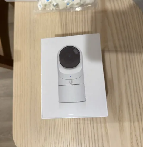 Ubiquiti UniFi  G3 Flex Indoor/Outdoor PoE Camera UVC-G3-FLEX - NEW
