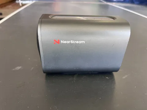 NearStream Wireless 2K Camera Live-streaming Camera VM33 w/32GB SD card