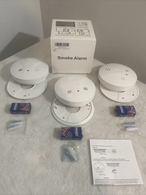 Lecoolife 3pack Smoke Alarm 9V Loud 85db Alarm Signal Brand  NEW