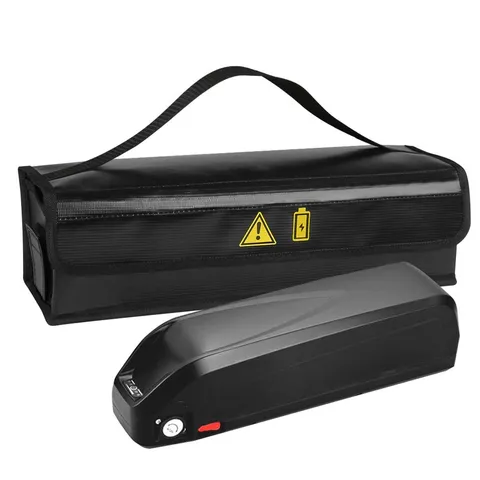 Double Closure Mechanism Waterproof Battery Case Maximum Temperature 1400 °C
