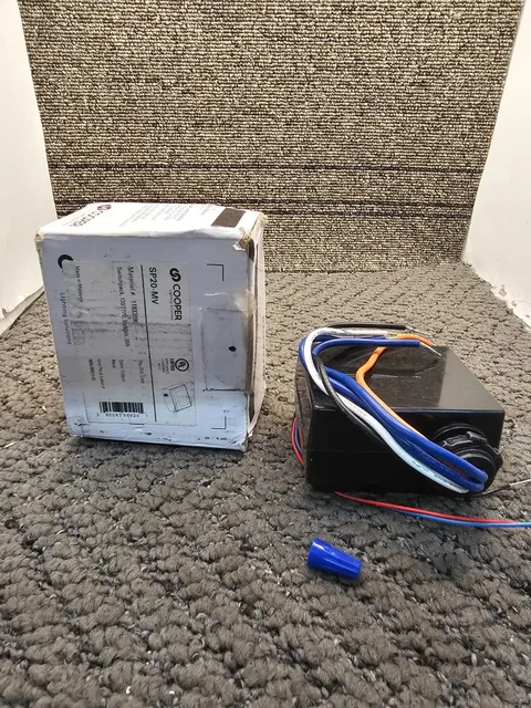 Cooper SP20-MV: Greengate Switch Pack 20 Amp 120/277V 50/60 Hz Appliance Control