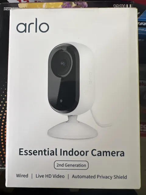 Arlo Essential security camera 2k 2nd Gen - Indoor only  - wired camera