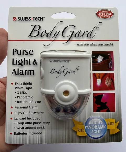 SWISSTECH BODY GARD PURSE LIGHT AND PERSONAL SAFETY ALARM 115 dB NEW SEALED