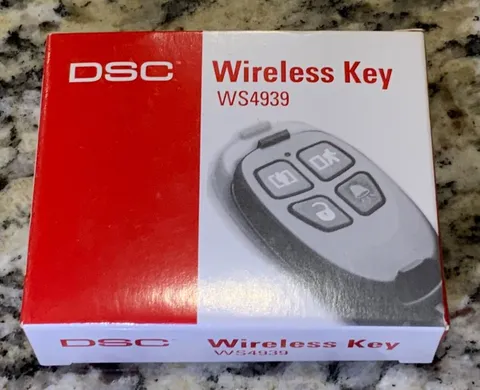 DSC WS4939 4-Button Wireless Key Fob Power Series Receivers New Open Box