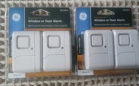 GE 45115 Personal Security Window/Door Alarm, 2-Pack, Battery Operated Lot Of 2