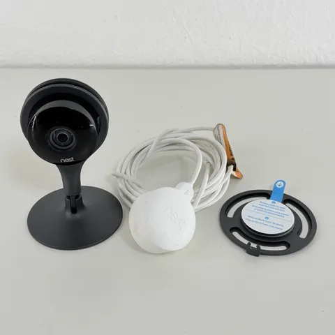 Nest Cam Indoor Security Cameras A0005 w/Stand, Cord & magnetic base