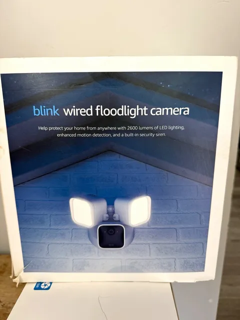 Blink Wired Floodlight Camera 2600 Lumens Outdoor HD Two-Way Siren Alexa