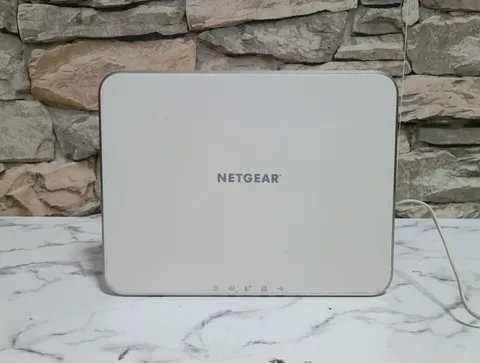 NETGEAR VMB3000 Arlo Base Station with Power Adapter