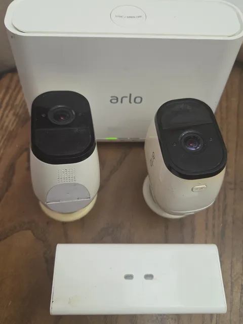 Arlo Pro (2 Cameras) + Base Station + Charging Dock- Untested For Parts Only