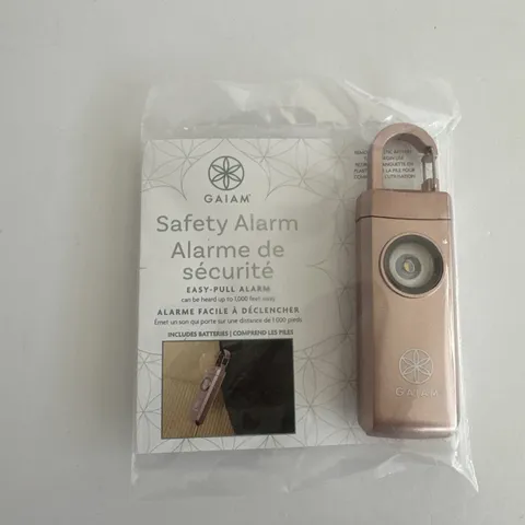 GAIAM Safety Alarm Personal Running Easy Pull Alarm Pink Rose Gold 1000 Ft NIOP