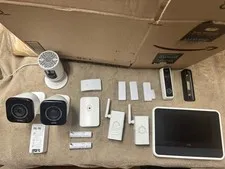 Vivint Security Bundle 2 Outdoor Cams Doorbell Indoor Cam Hub Sensors Untested