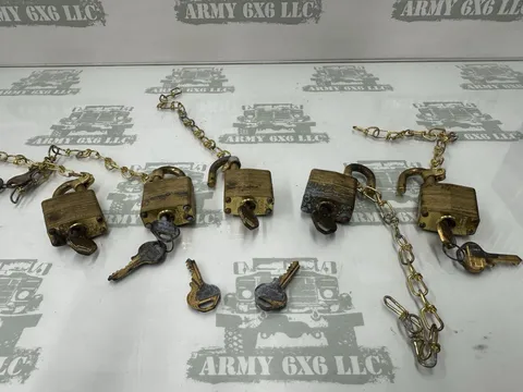 Qty 5 Master lock Commercial DG Military Padlocks With Chain Keyed Alike Ebay312