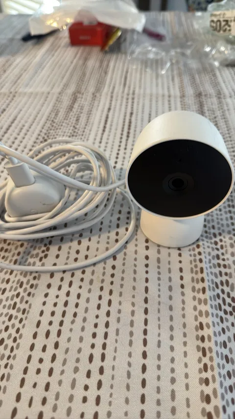 Google Nest Cam Indoor 2nd Gen 1080p Wired Security Camera Snow GJQ9T