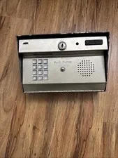 DoorKing 1871-010 Intercom System With enclosure For Parts
