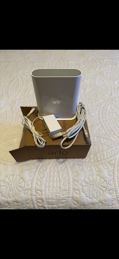Arlo VMB4540 Smart Hub Base Station for Pro, Pro 2, Pro 3, 4K Ultra, Ultra 2