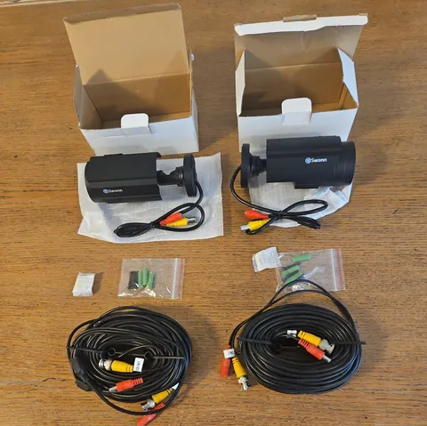 2 Unused Swann Pro 640 Security Cameras #3960 W/Cables