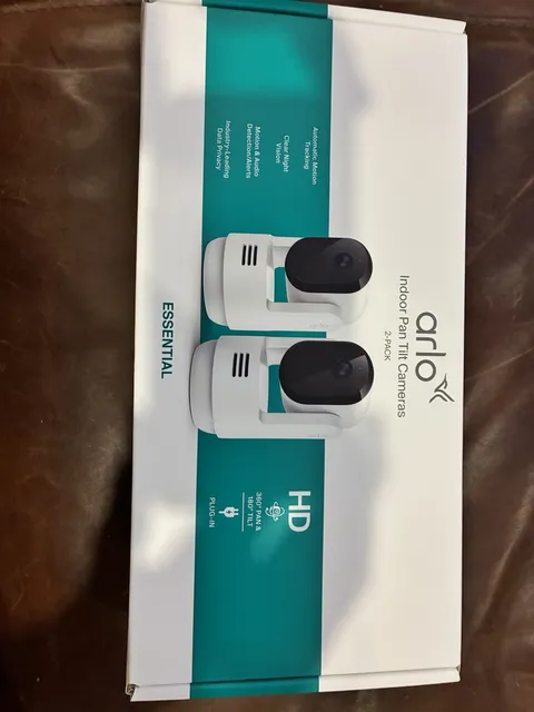 Arlo Essential Indoor Pan Tilt Security Camera 2K (2025 Release) -2 Cam Set NEW
