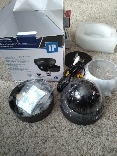 Speco O2iD8M 2MP Dome Intensifier IP Camera w/ junction box