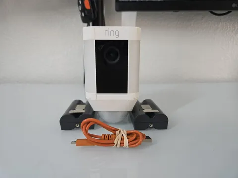 Ring Spotlight Cam Wireless White Outdoor Camera Battery 5AT3S8