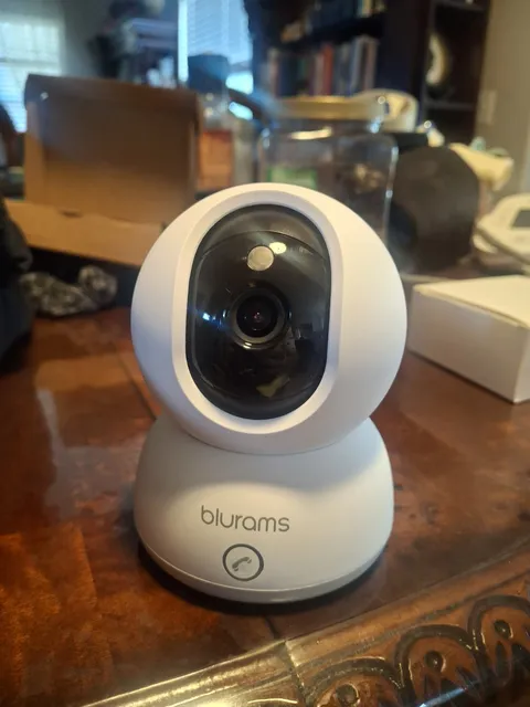 2 blurams A31C-US 2K PTZ Indoor Wi‑Fi Camera 1‑Pack, Color Night Vision, 2‑Way