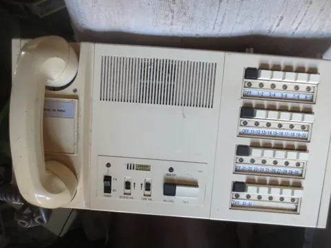 Vtg Aiphone NEM 20A Type C Master Station Press to Talk Telephone 20 Lines