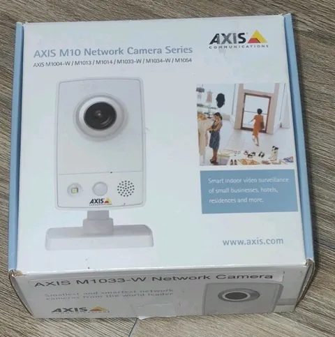 AXIS M1033-W 0521004 WIRELESS SVGA NETWORK CAMERA NEW OPEN BOX NIB NOB