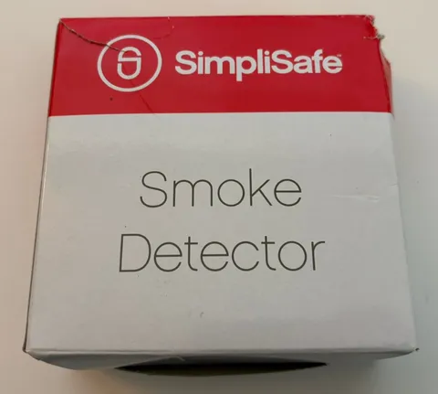 SimpliSafe Smoke Detector Alarm Sensor SSSD1 1st Gen (Open Box / Box Scuffs)
